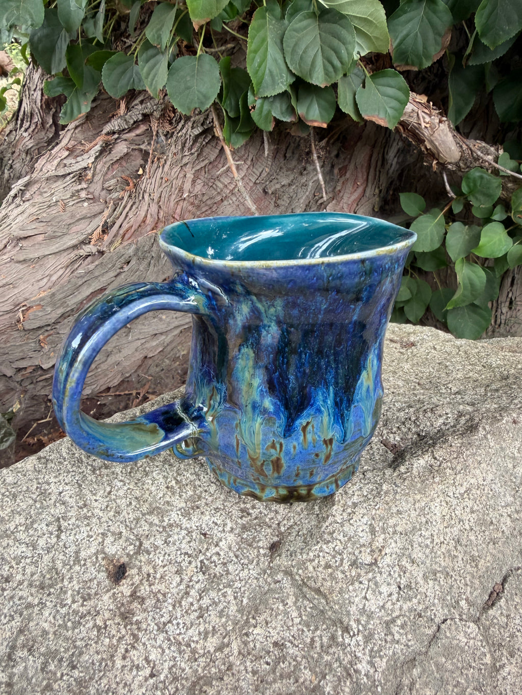 Medium Drip Mug