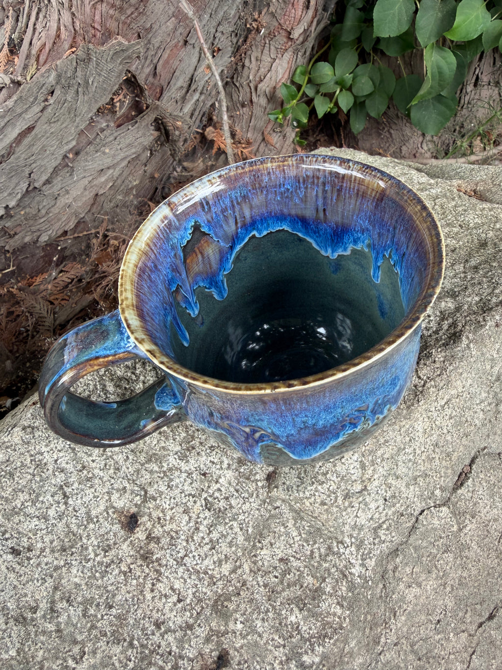 Medium Blue Drip Mug
