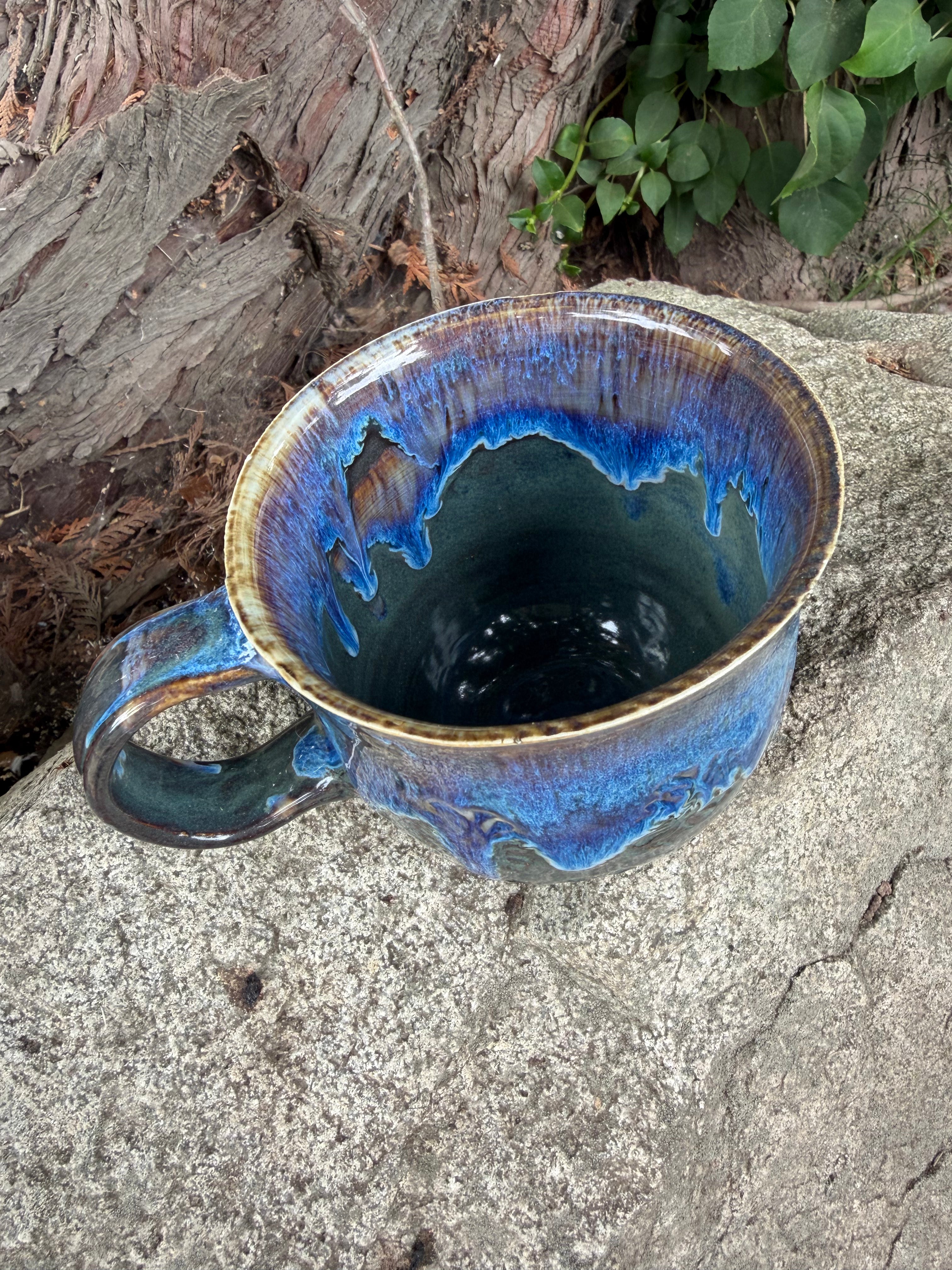 Medium Blue Drip Mug