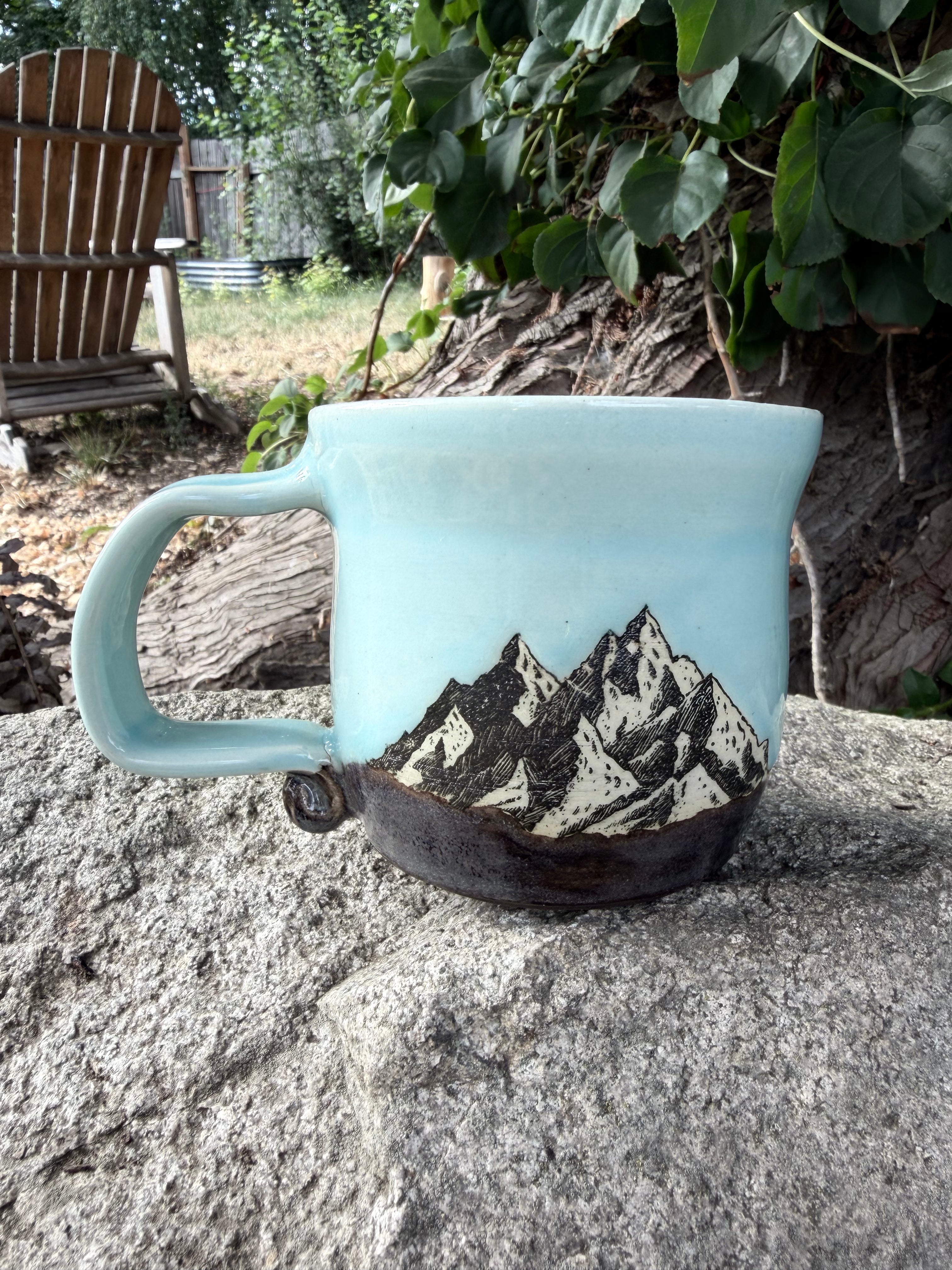 Small Mountain Mug