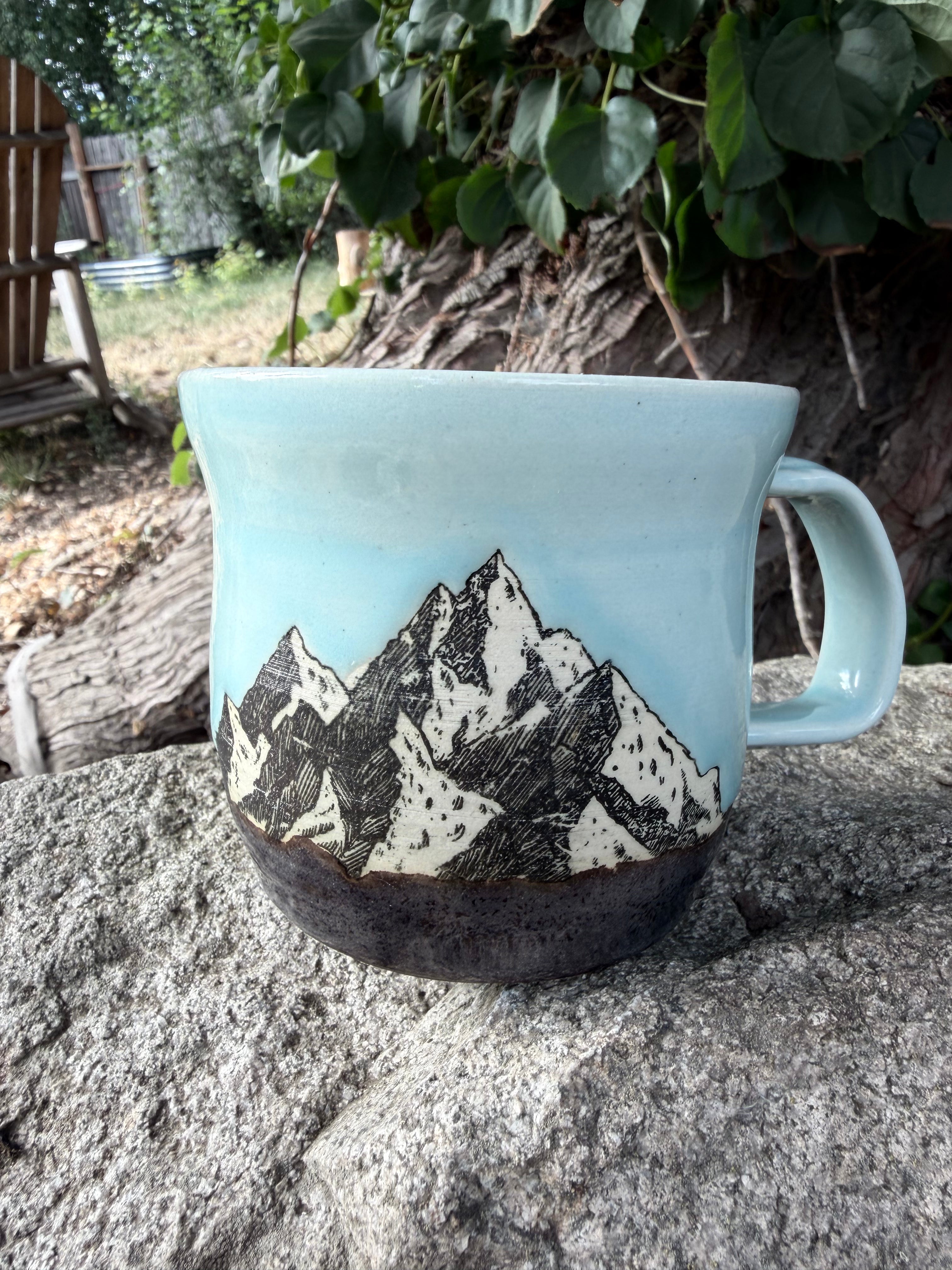 Small Mountain Mug