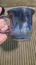 Medium Drip Mug